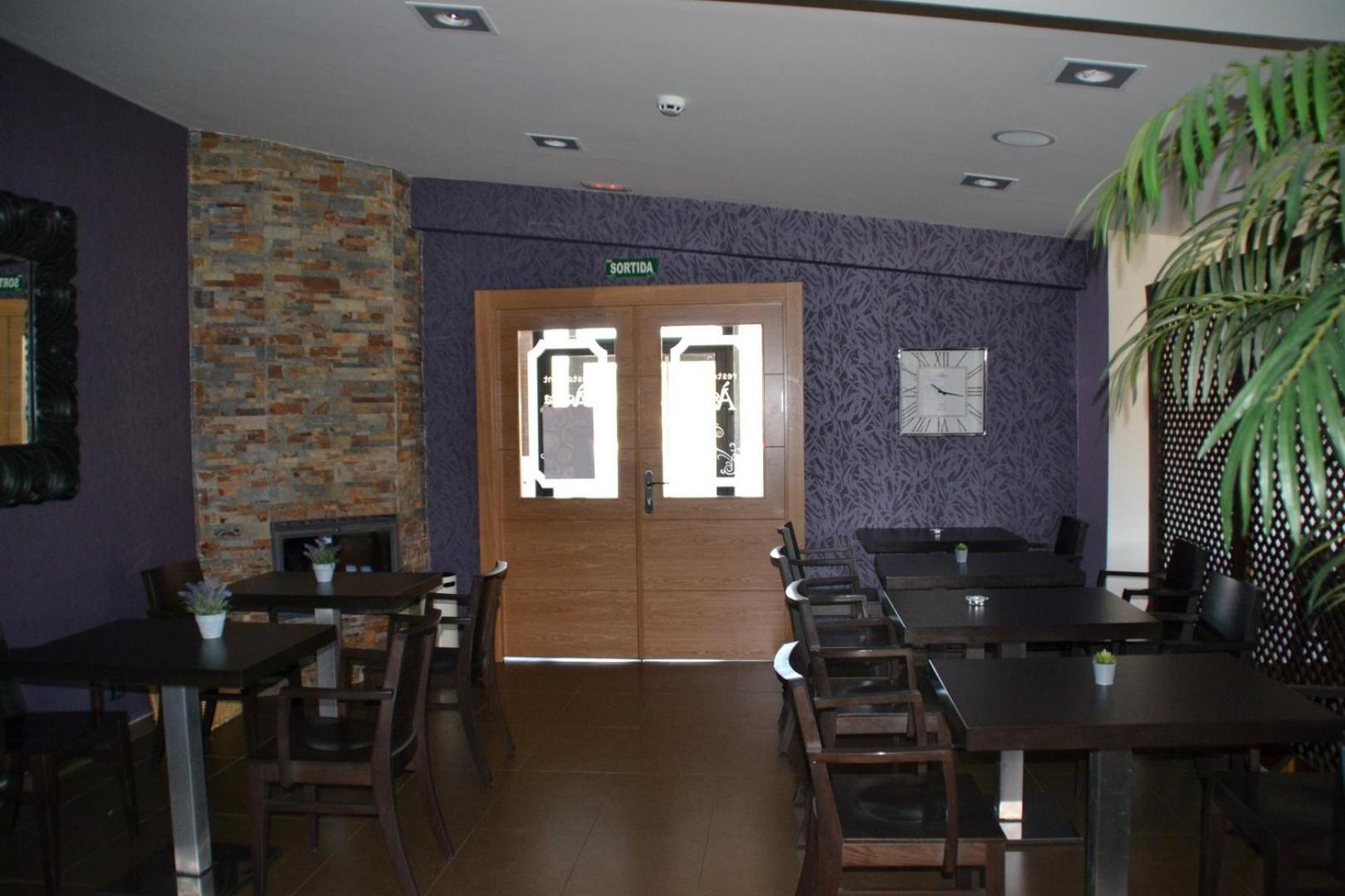 Hotel Vilar Riu De Baix Flix Buitenkant foto